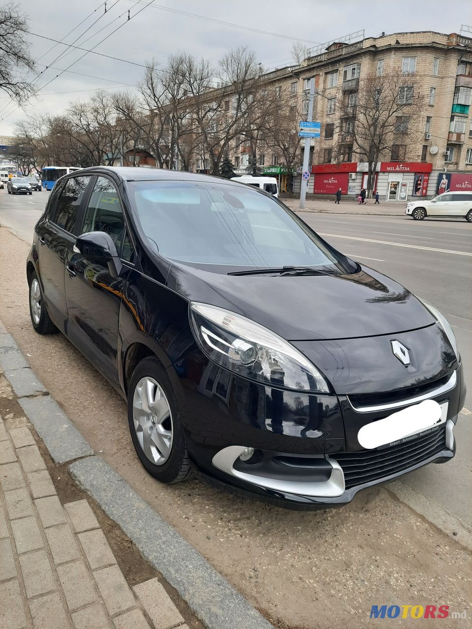 2012' Renault Scenic photo #1