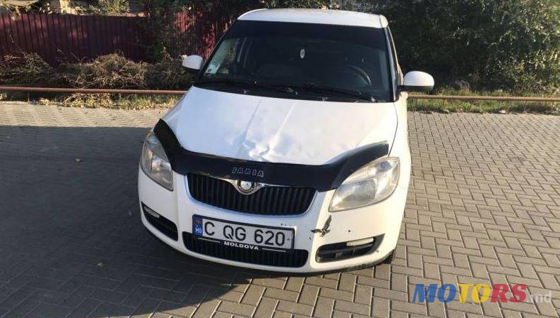 2008' Skoda Fabia photo #4