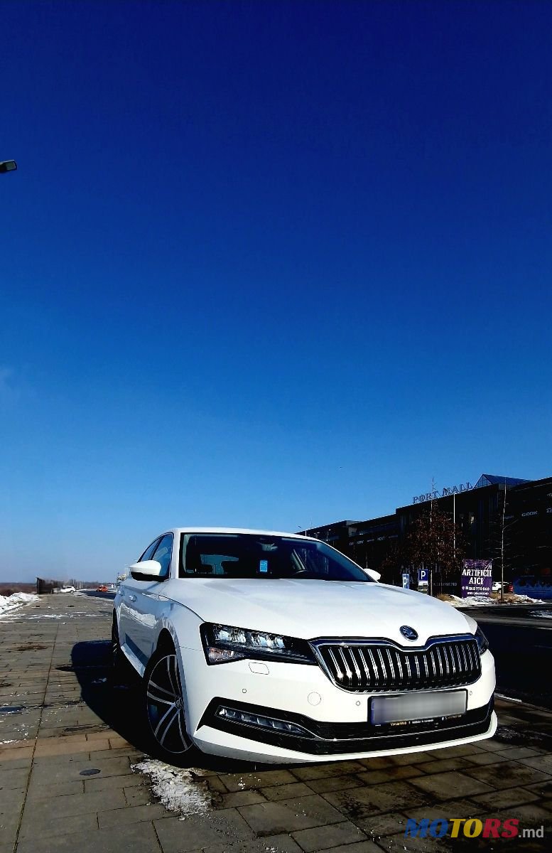 2020' Skoda Superb photo #2