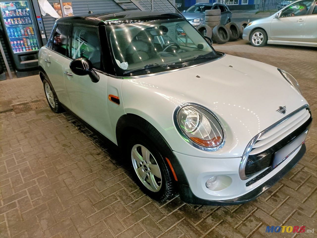 2015' MINI Cooper photo #1