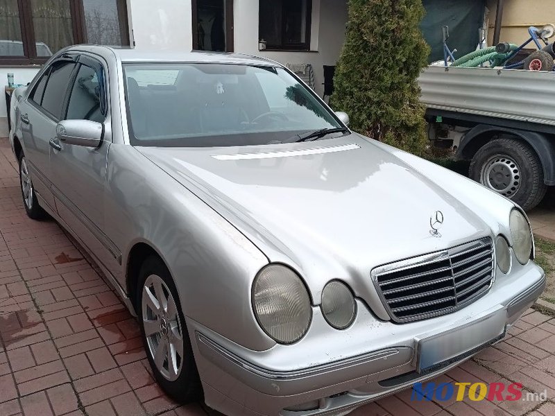 1999' Mercedes-Benz E-Class photo #2