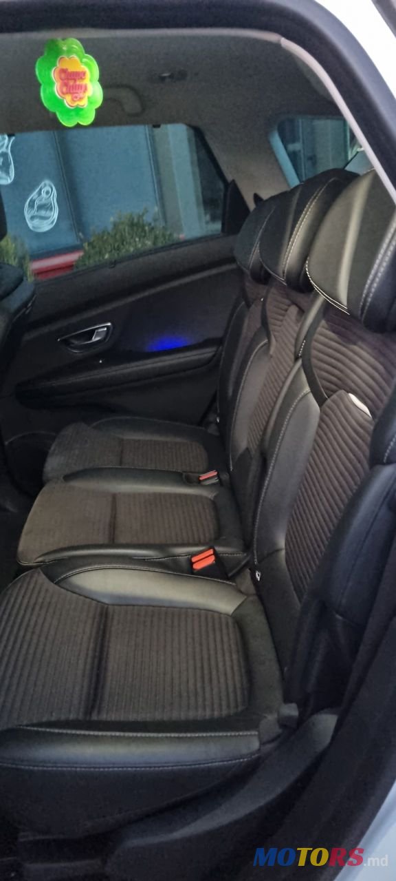 2017' Renault Scenic photo #5