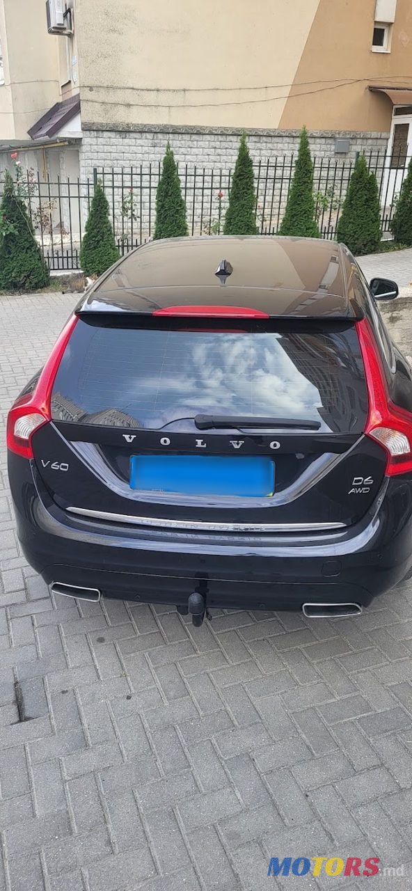2015' Volvo V60 photo #6