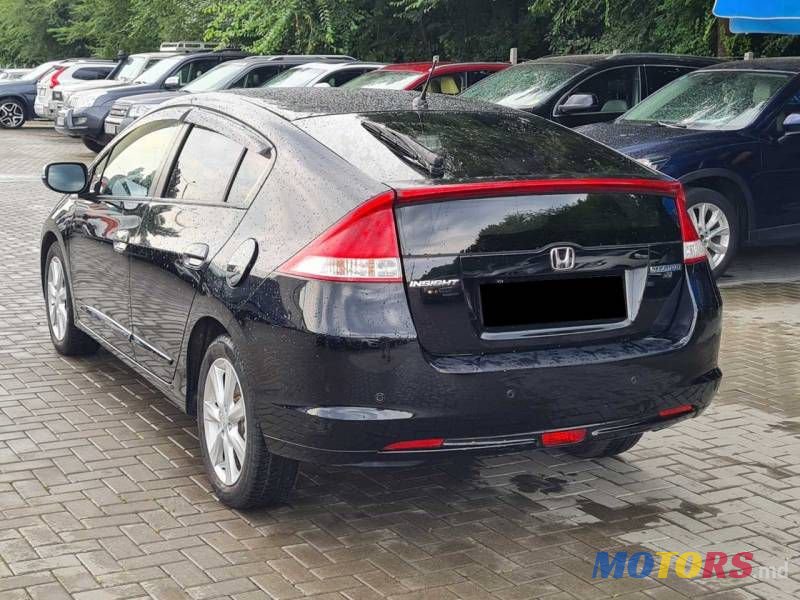 2010' Honda Insight photo #3