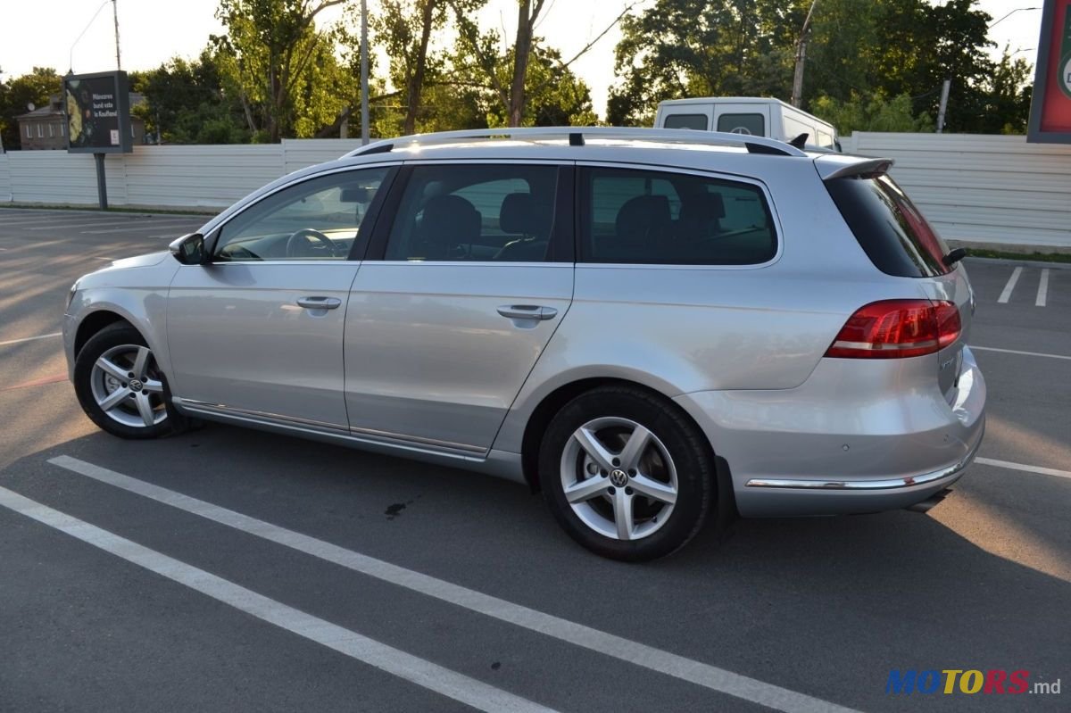 2014' Volkswagen Passat photo #5