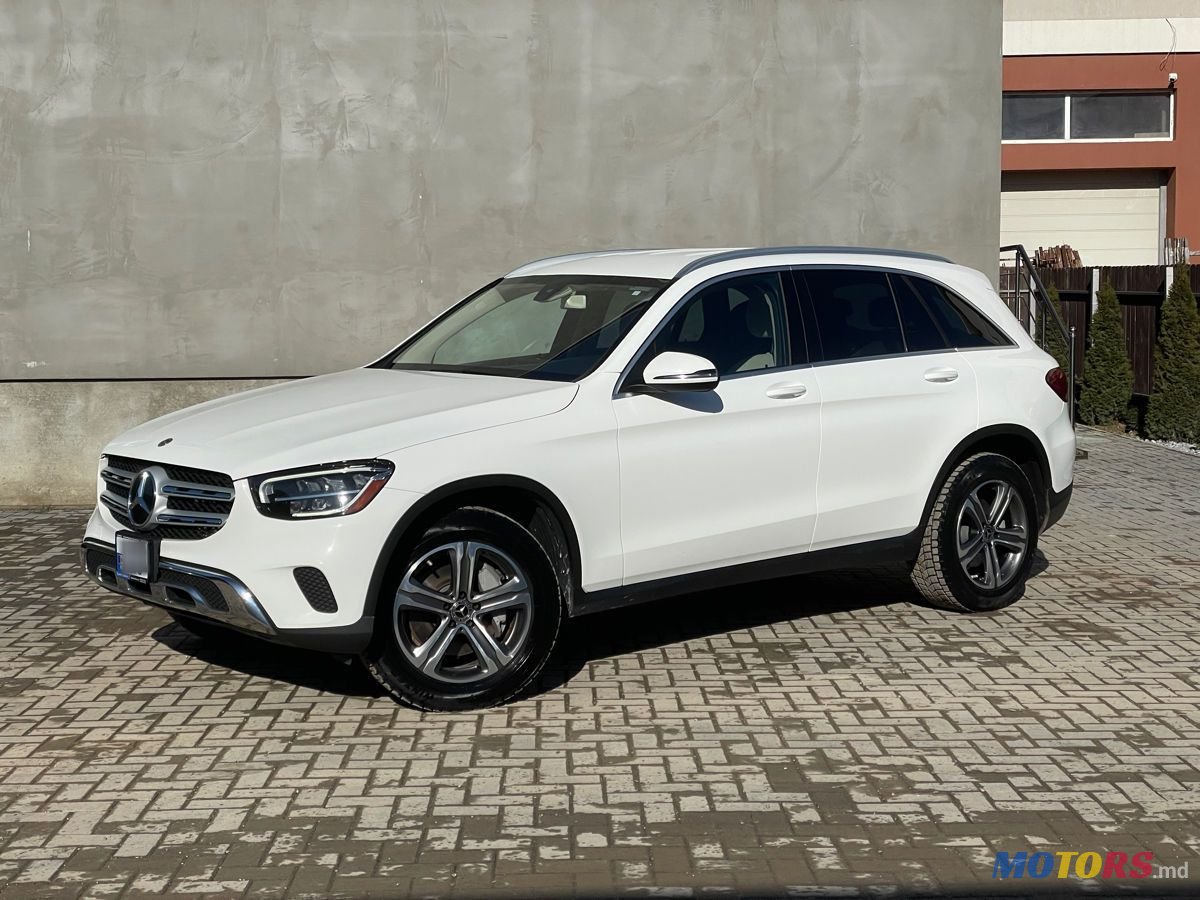 2020' Mercedes-Benz GLC photo #4