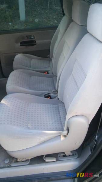 2001' Volkswagen Sharan photo #3