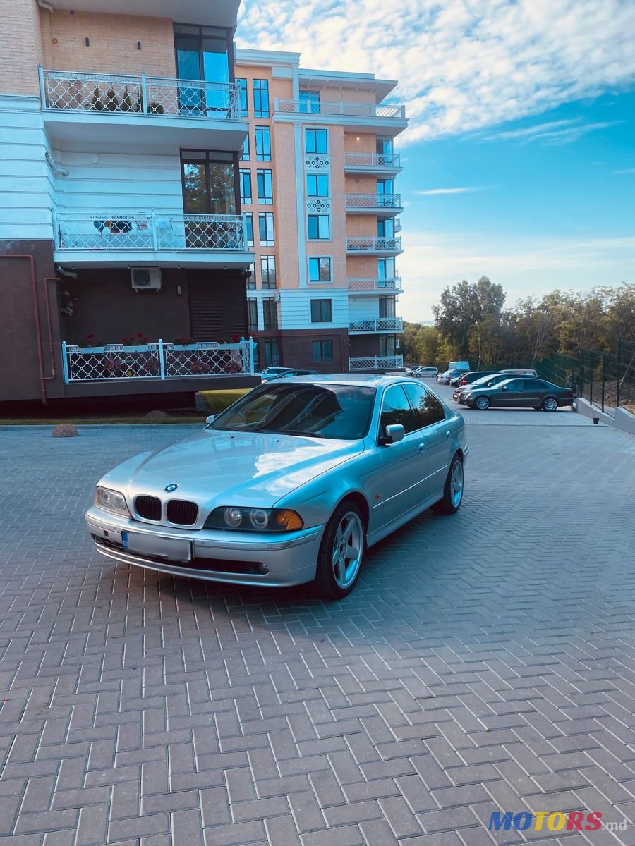 2002' BMW 5 Series photo #1