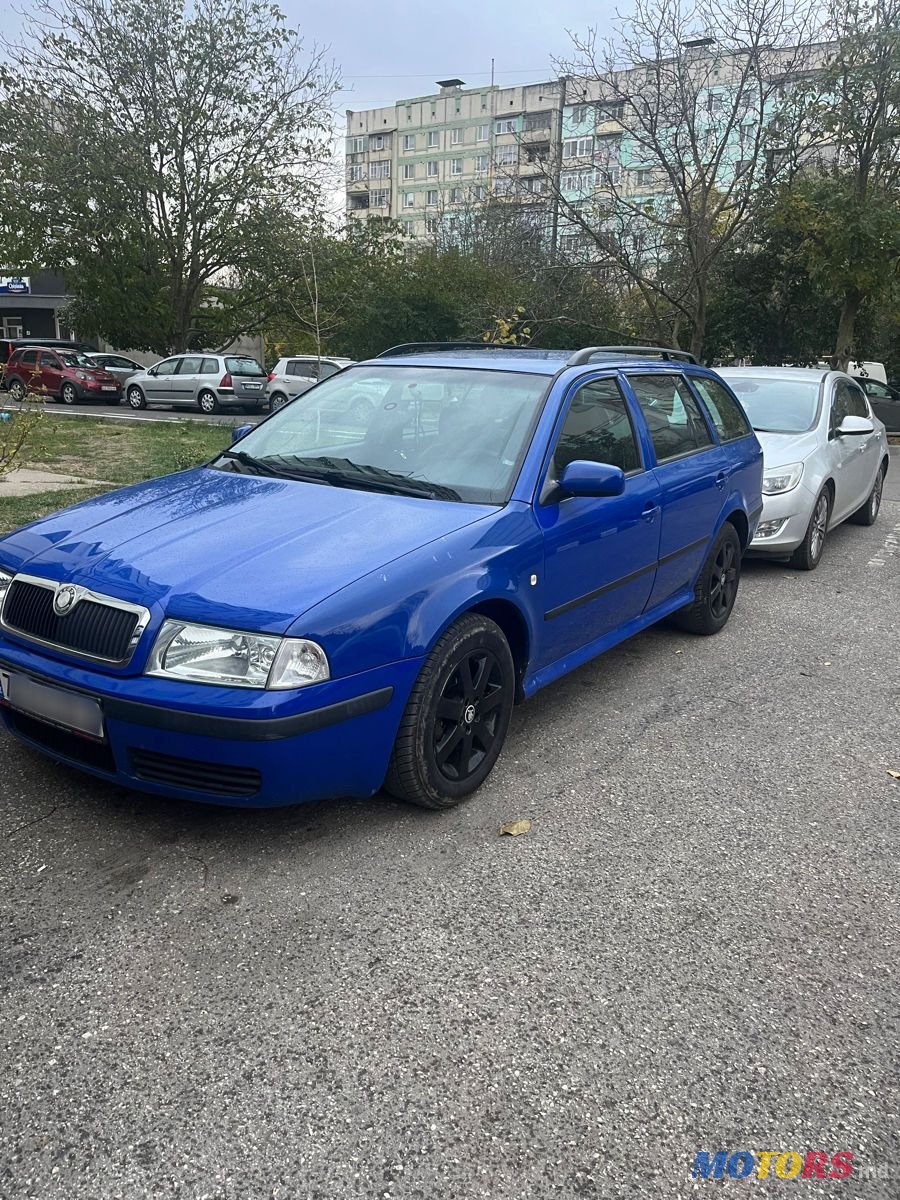 2004' Skoda Octavia photo #2