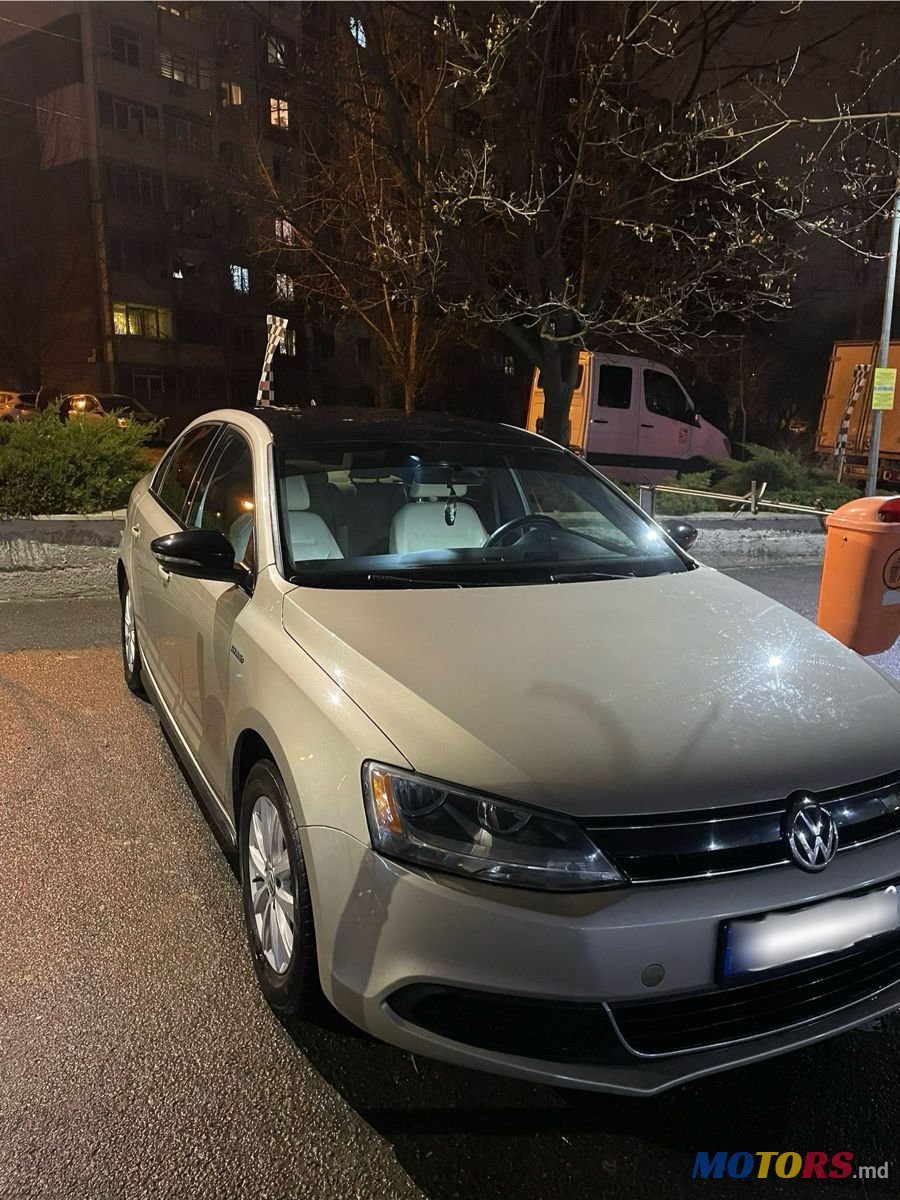 2013' Volkswagen Jetta photo #5