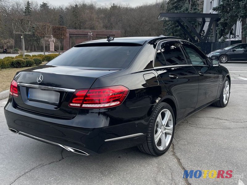 2015' Mercedes-Benz E-Class photo #4