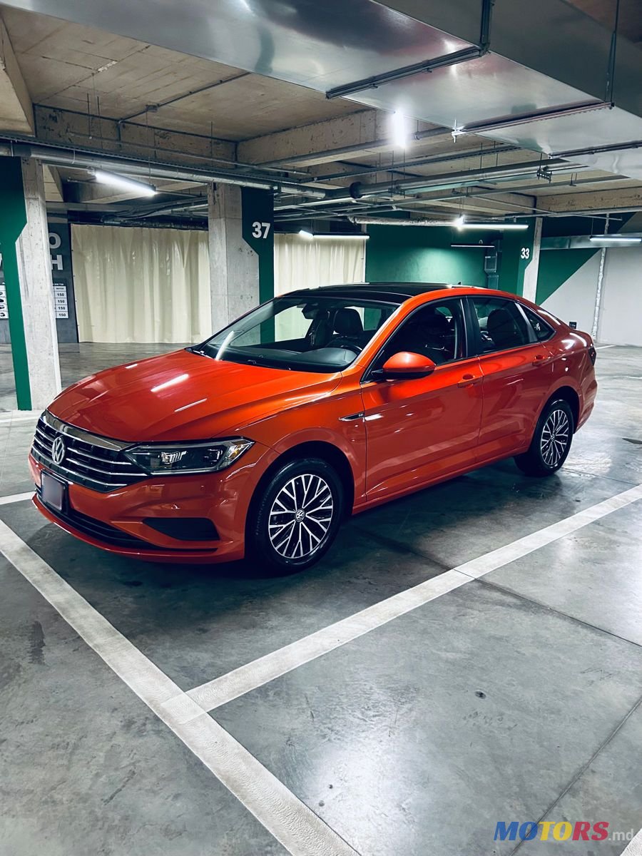 2018' Volkswagen Jetta photo #5