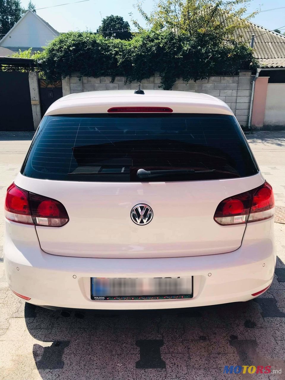 2010' Volkswagen Golf photo #4