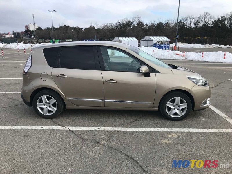 2016' Renault Scenic photo #5