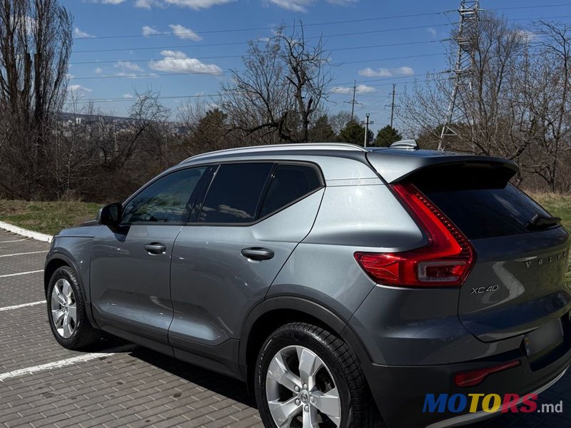 2018' Volvo XC40 photo #5