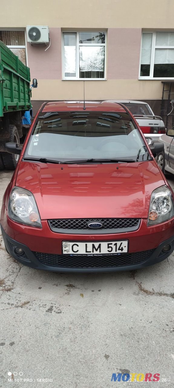 2006' Ford Fiesta photo #2