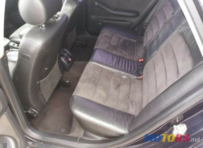 2001' Audi A6 photo #2