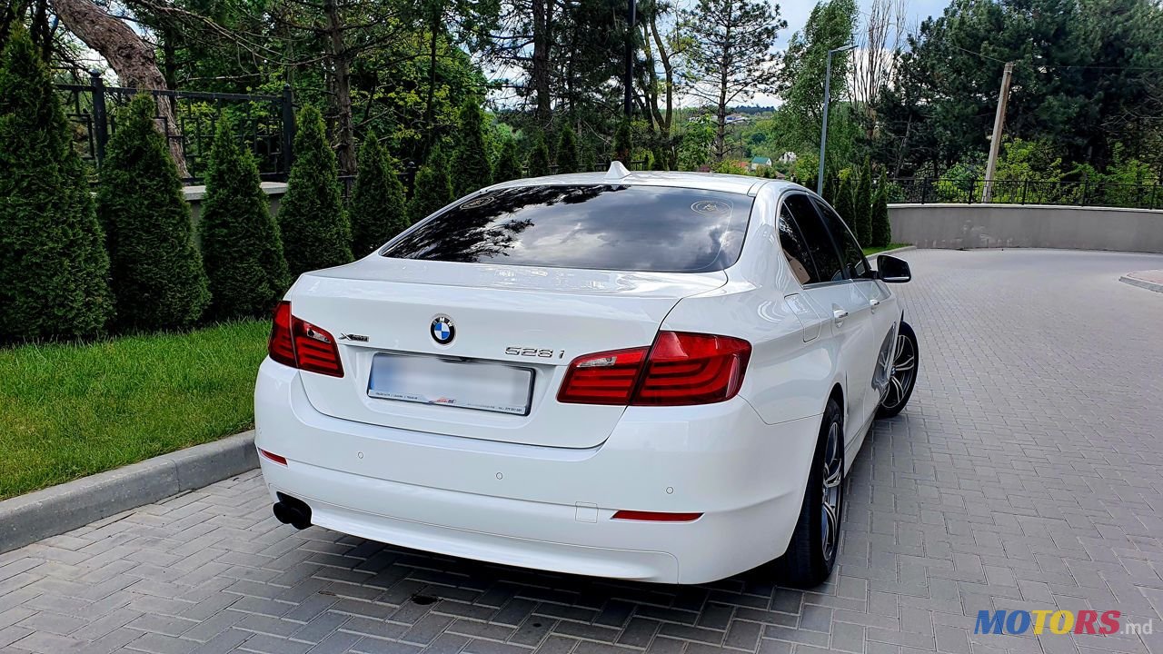 2014' BMW 5 Series photo #4