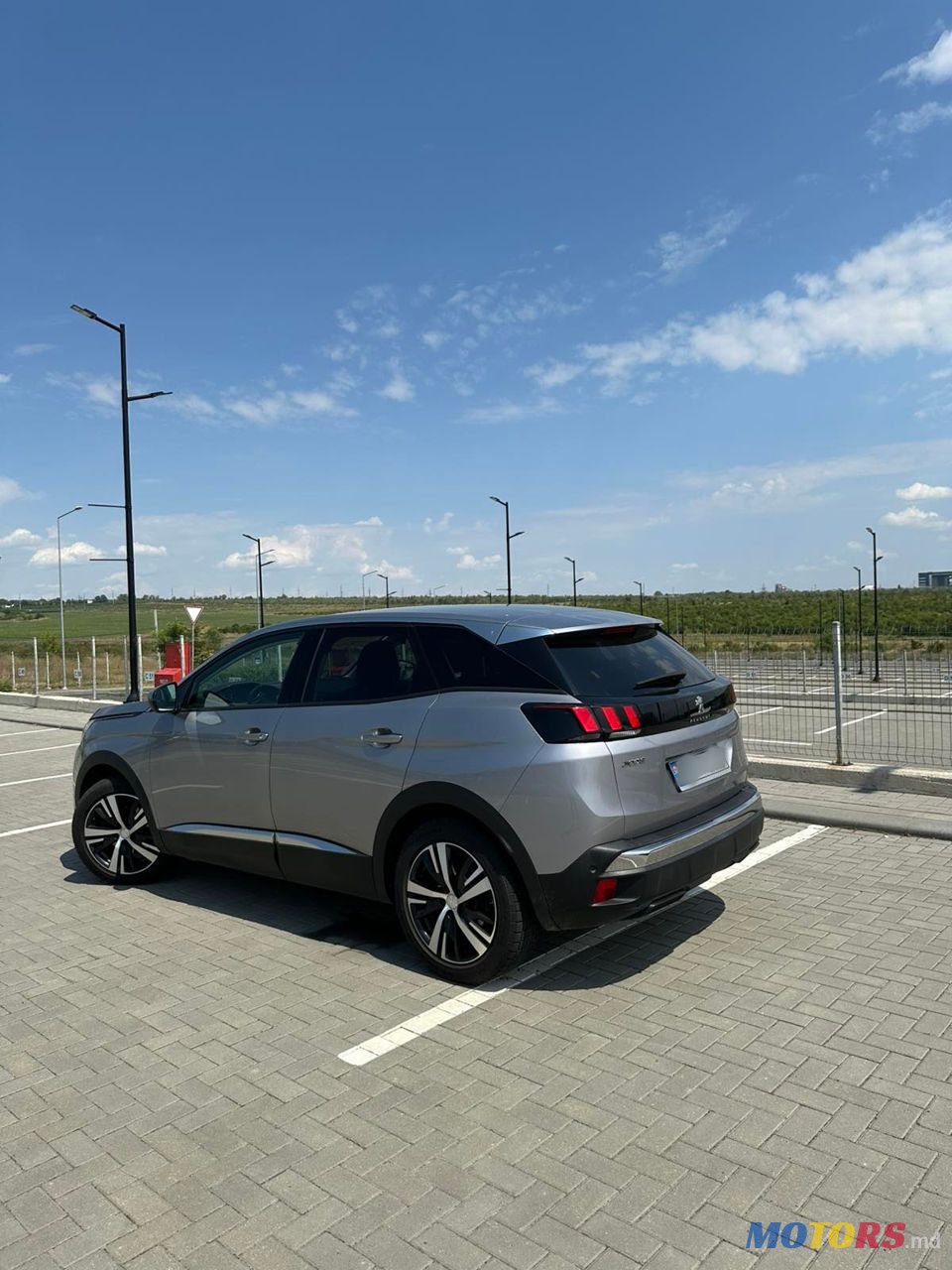 2019' Peugeot 3008 photo #6