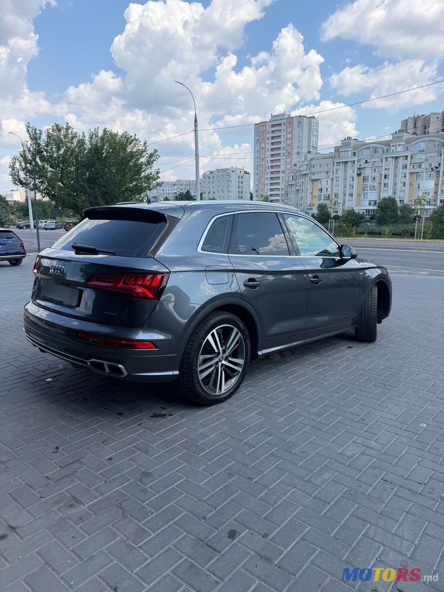 2020' Audi Q5 photo #2