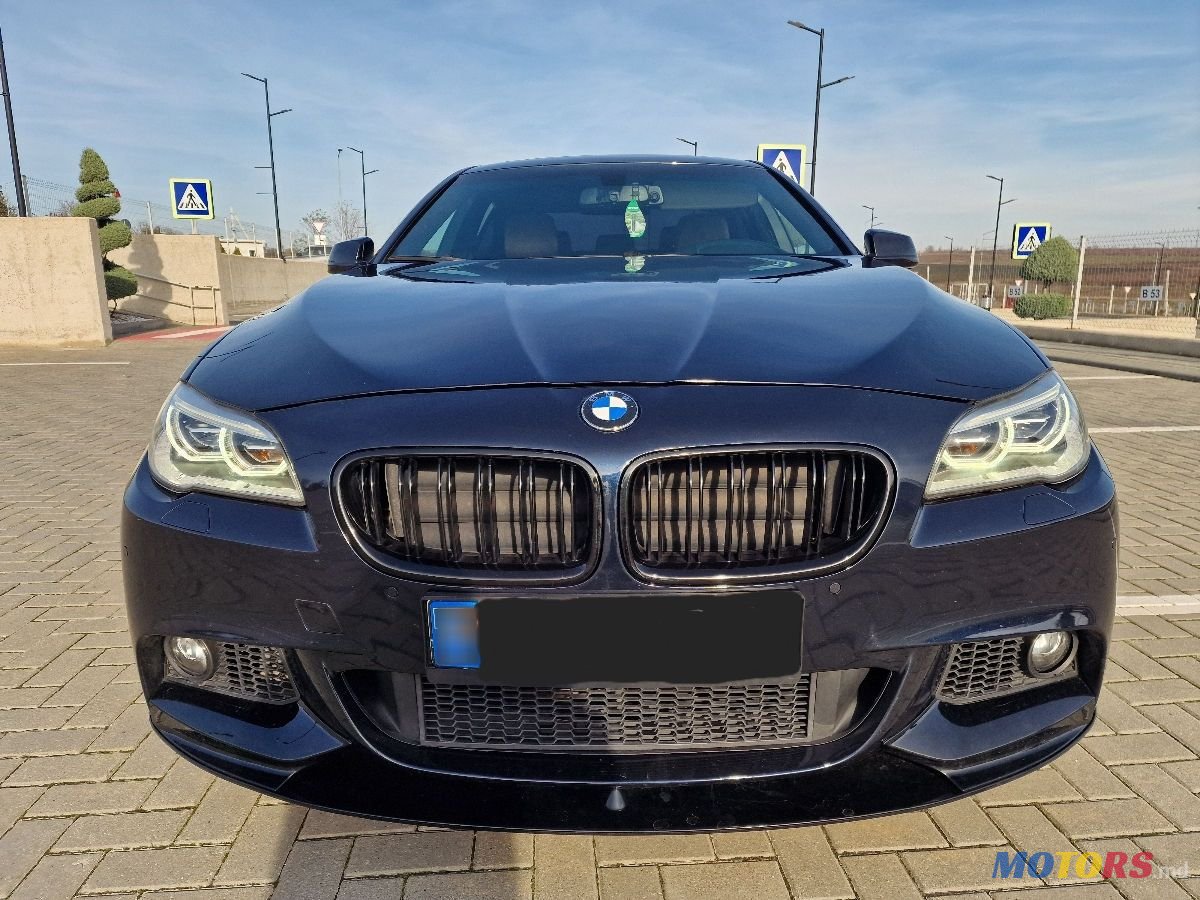 2013' BMW 5 Series photo #3