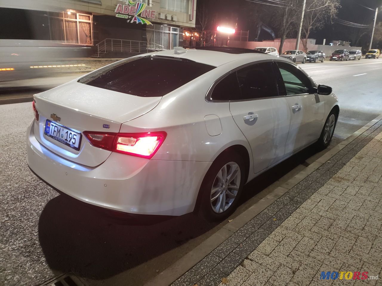 2017' Chevrolet Malibu photo #4