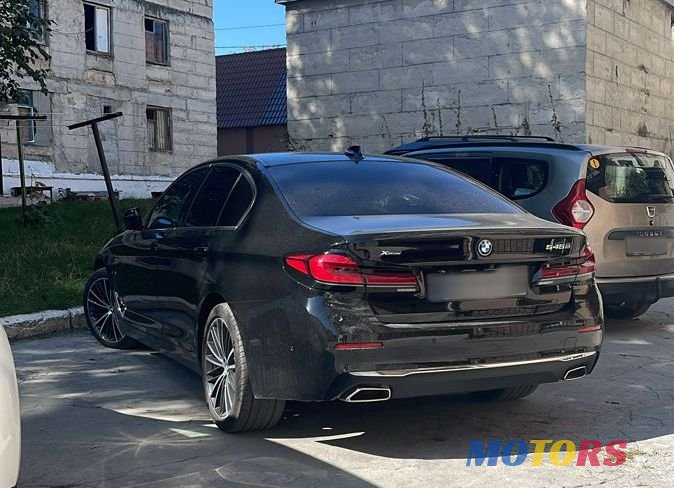 2023' BMW 5 Series photo #2