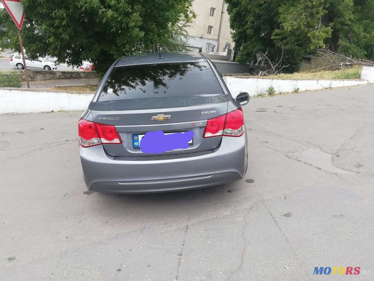 2013' Chevrolet Cruze photo #6