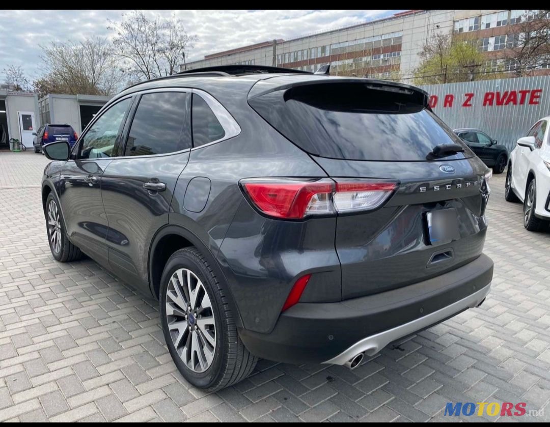 2020' Ford Escape photo #3