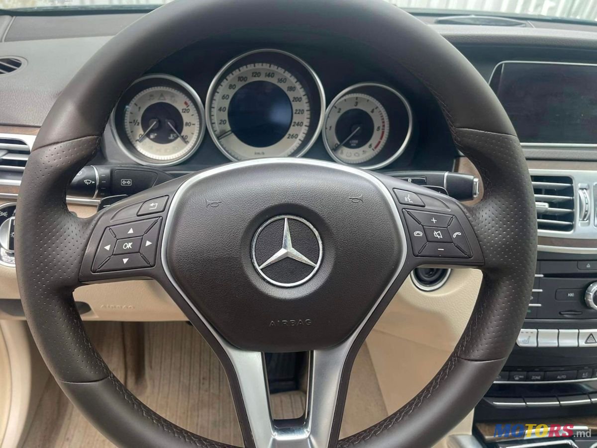 2015' Mercedes-Benz E Класс photo #6