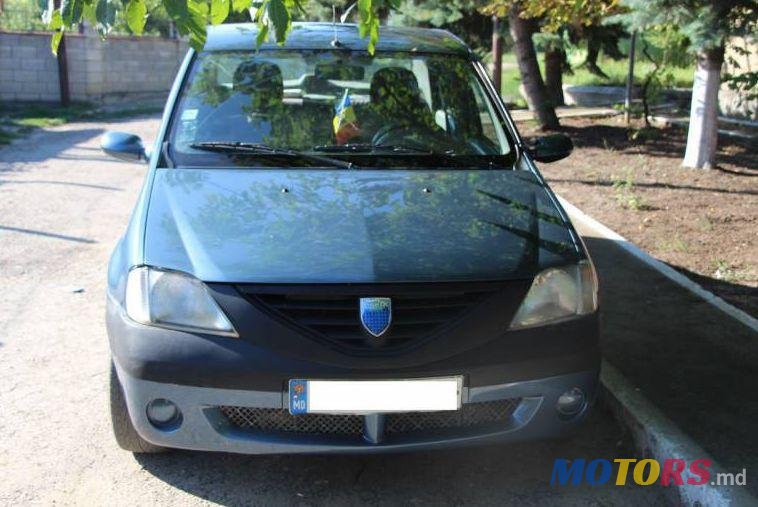 2007' Dacia Logan photo #2