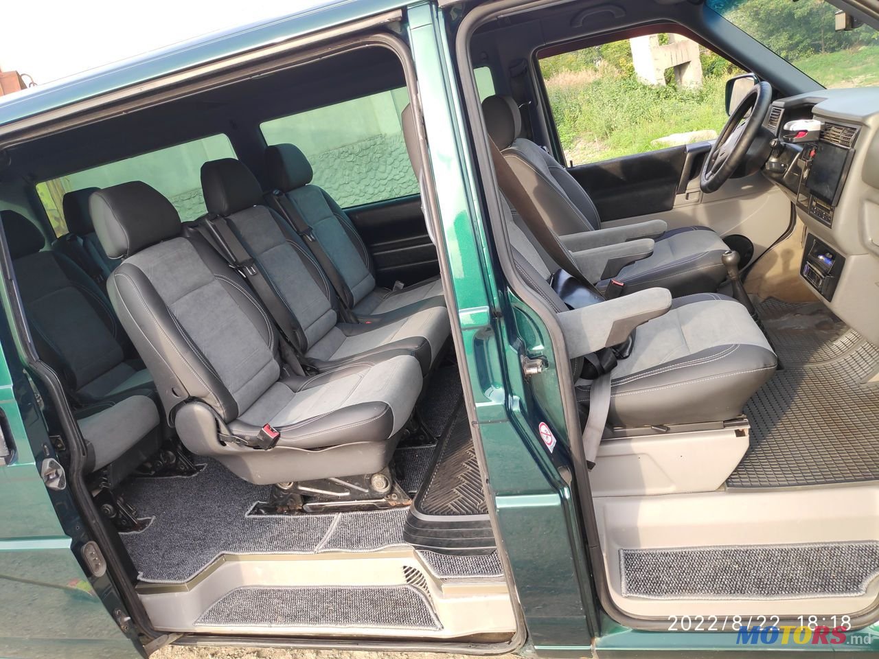 2003' Volkswagen Transporter photo #6