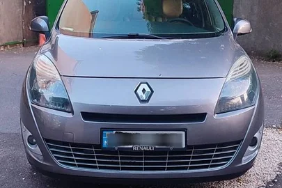 2010' Renault Grand Scenic