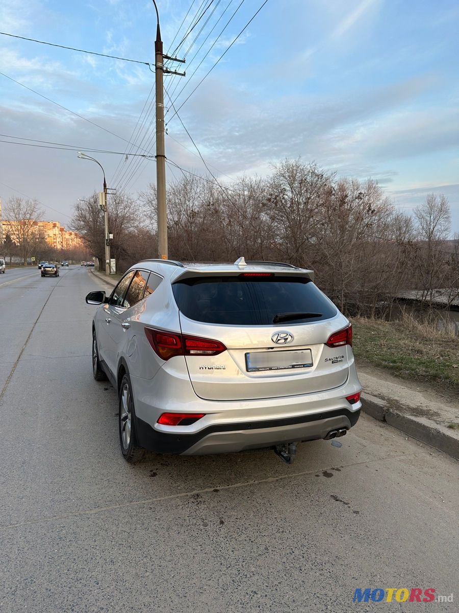 2018' Hyundai Santa Fe photo #4