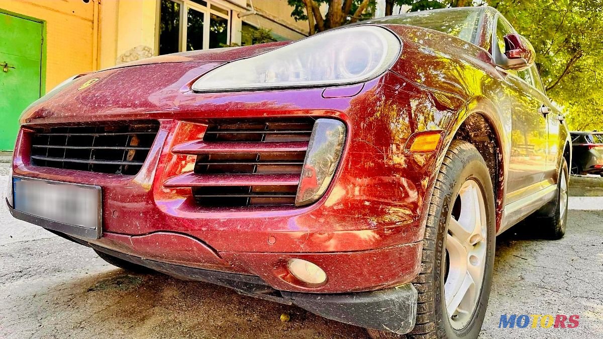 2008' Porsche Cayenne photo #3