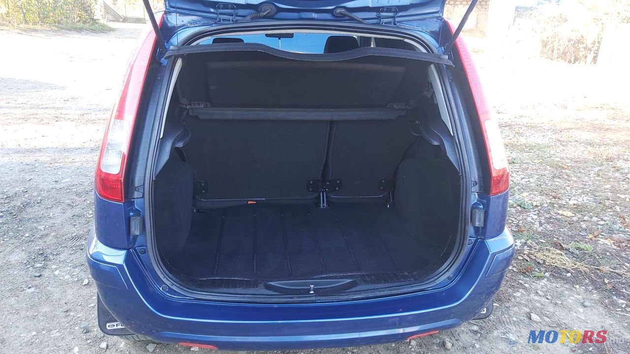 2010' Ford Fusion photo #4