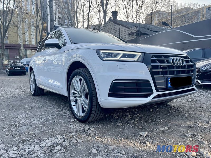 2019' Audi Q5 photo #3