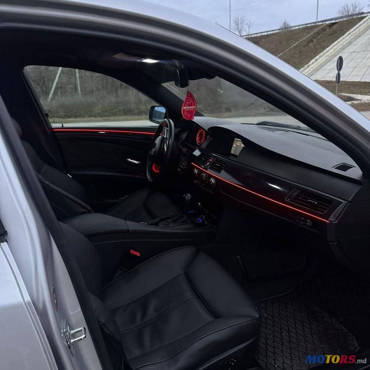 2007' BMW 5 Series photo #4