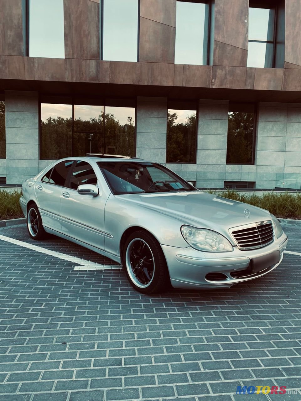 2001' Mercedes-Benz S-Class photo #2