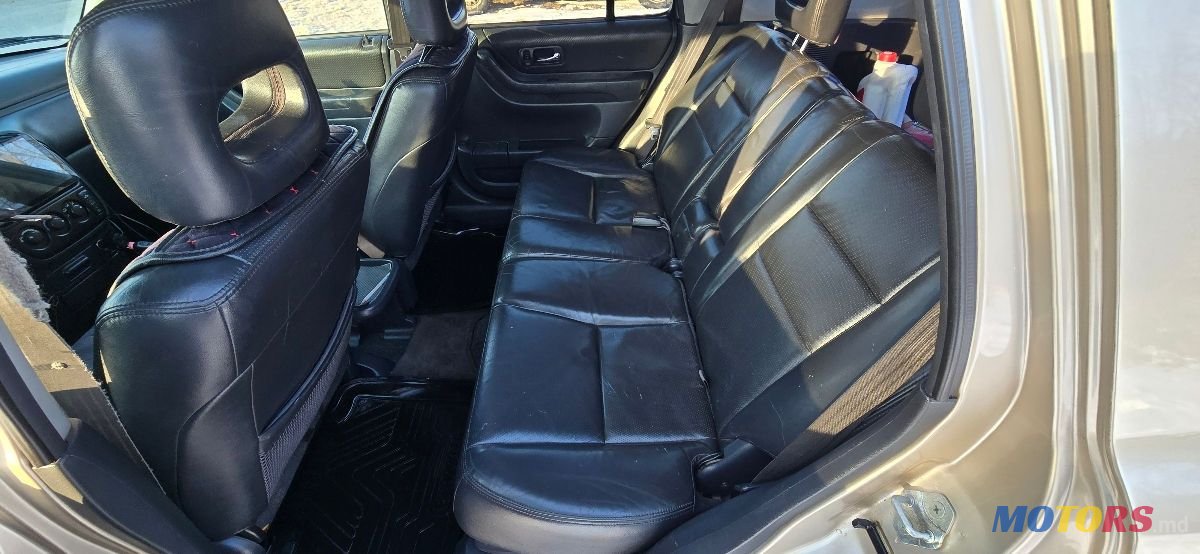 2000' Honda CR-V photo #5