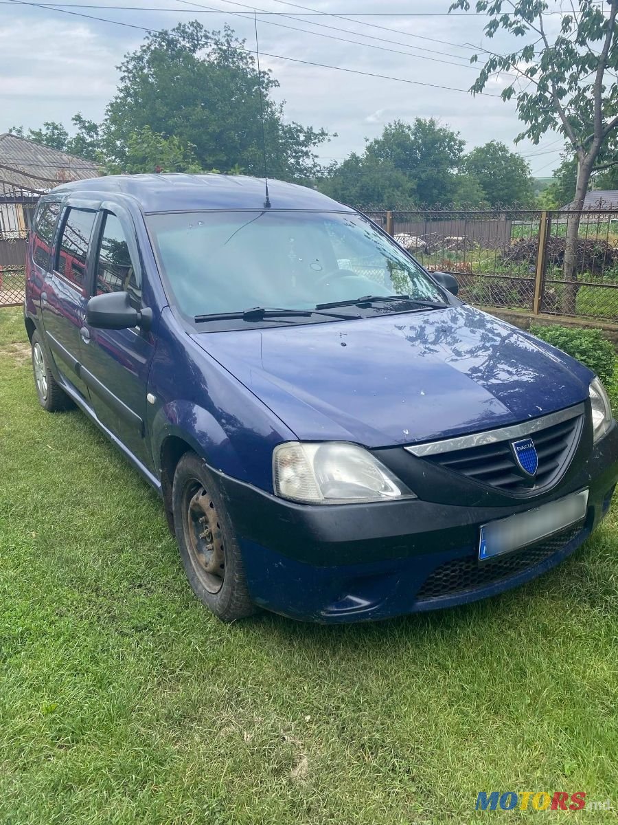 2007' Dacia Logan Mcv photo #3