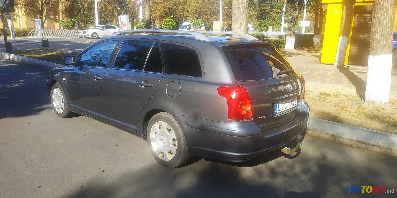 2006' Toyota Avensis photo #5