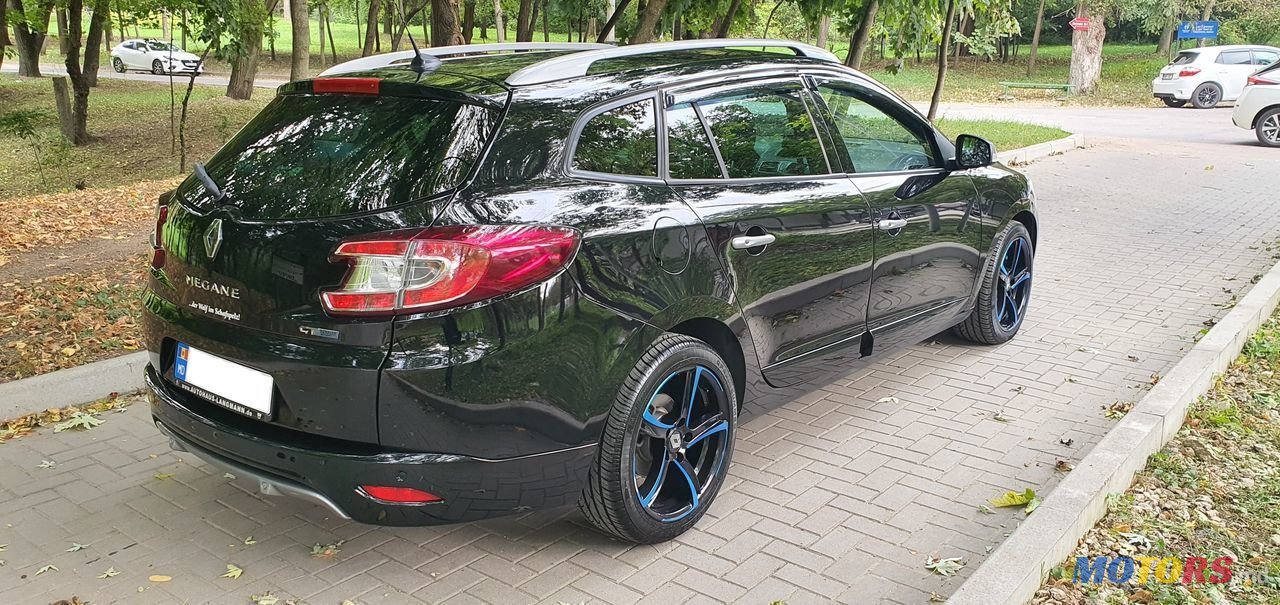 2014' Renault Megane photo #3