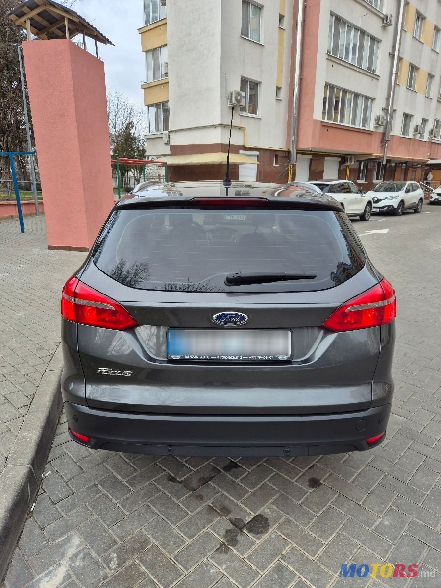 2016' Ford Focus photo #2