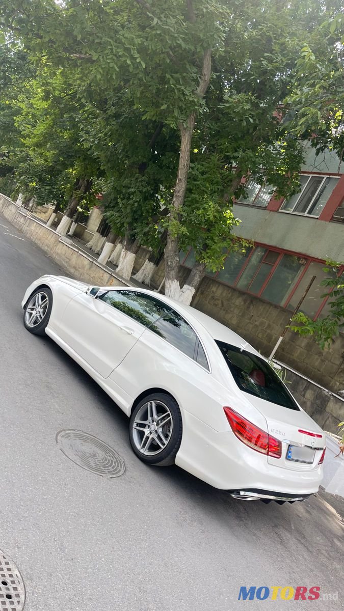 2014' Mercedes-Benz E-Class photo #5