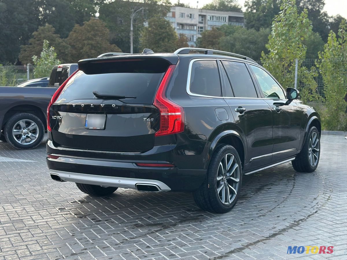 2017' Volvo XC90 photo #2