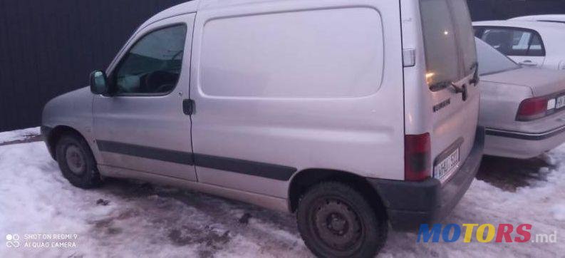 2001' Peugeot Partner photo #1