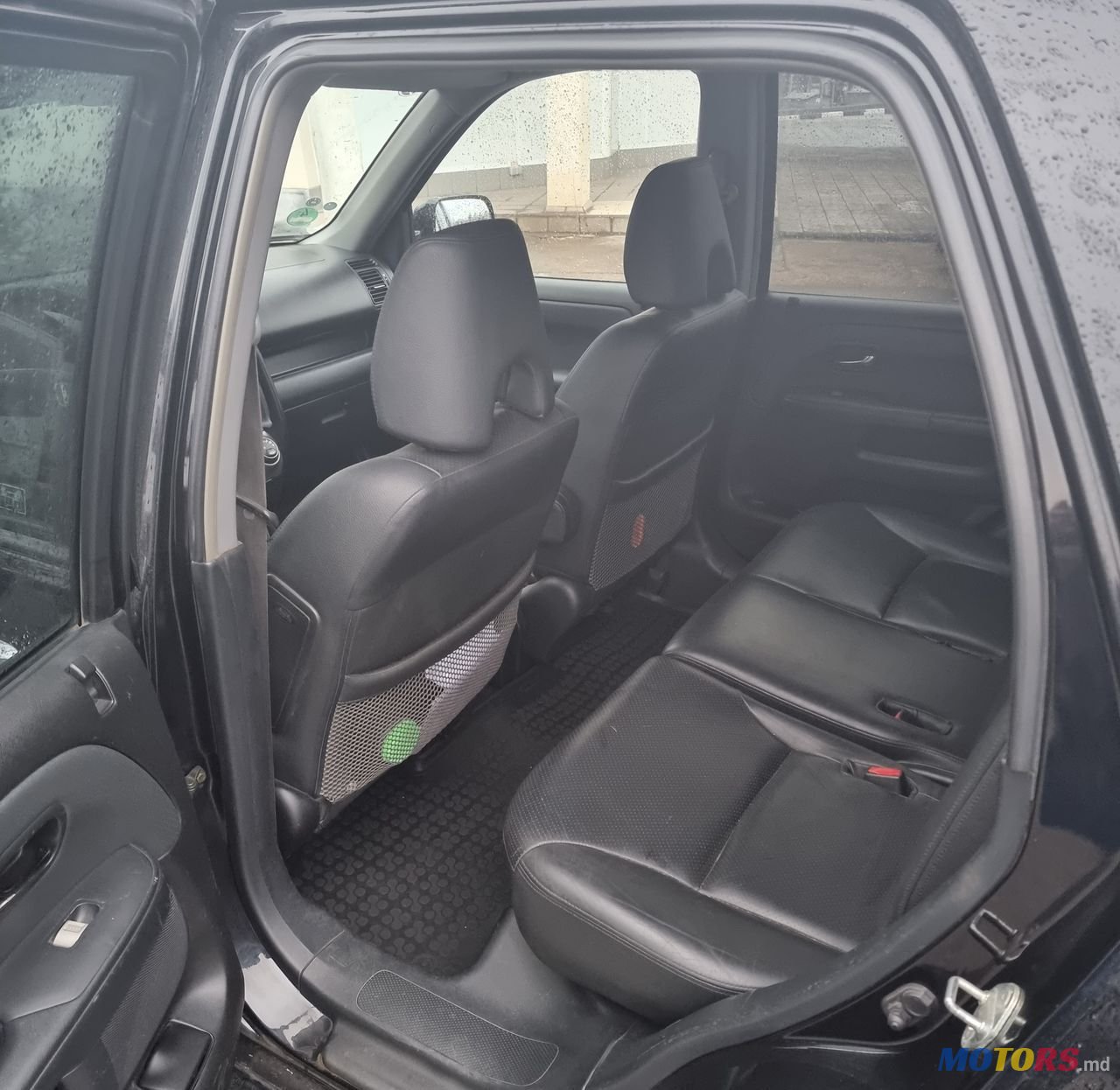 2005' Honda CR-V photo #5