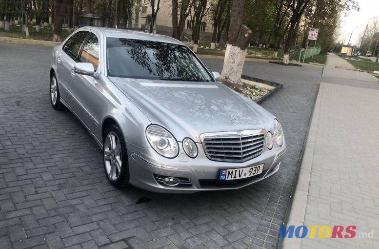 2008' Mercedes-Benz E photo #1