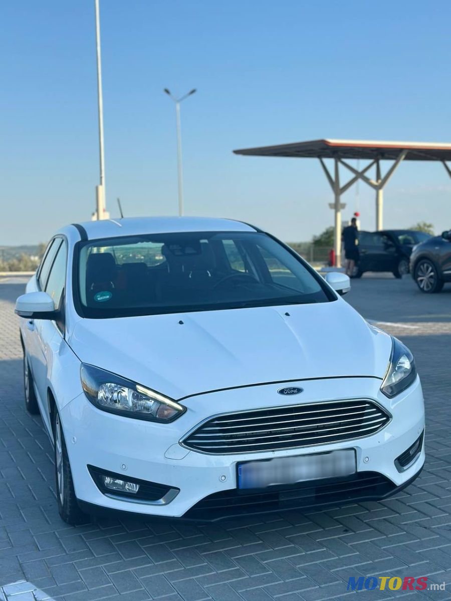 2017' Ford Focus photo #4